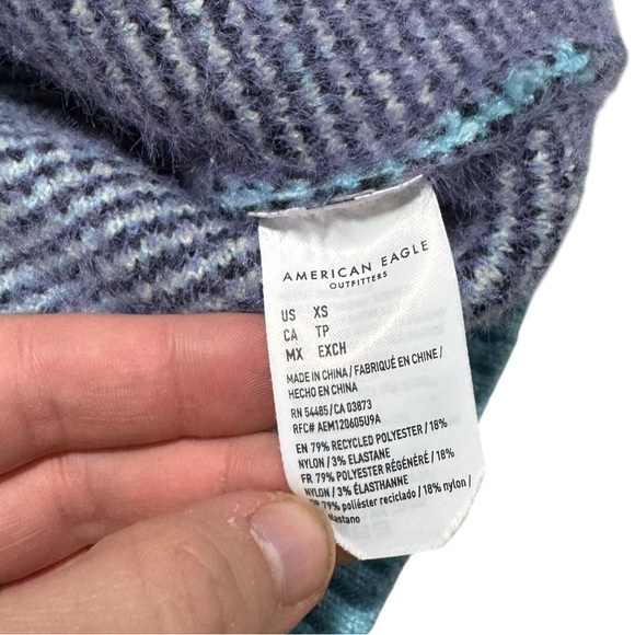 American Eagle Polyester Blend Floral AOP Crewneck Sweater Women’s XS - Picture 5 of 5